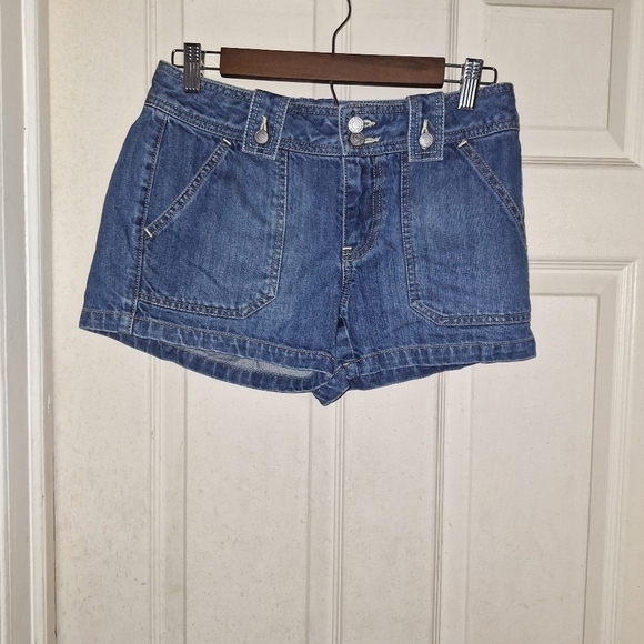 Old navy jean shorts size 4 - Picture 1 of 3